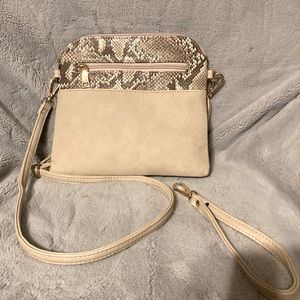 Jen & Co Tara Crossbody